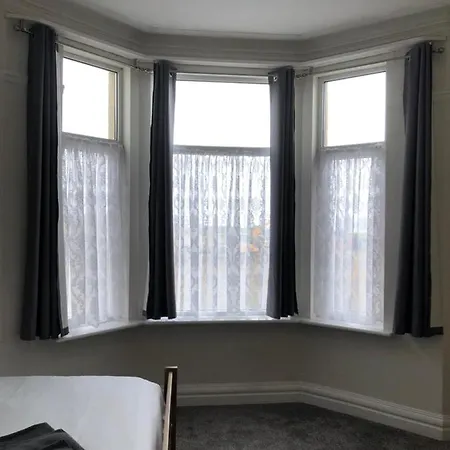 The Side 게스트하우스 레드카